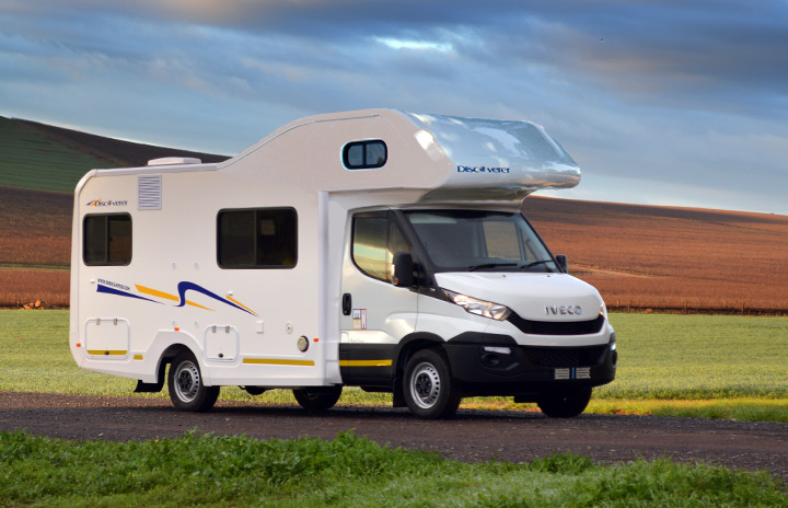 Discoverer 6 Berth Camper